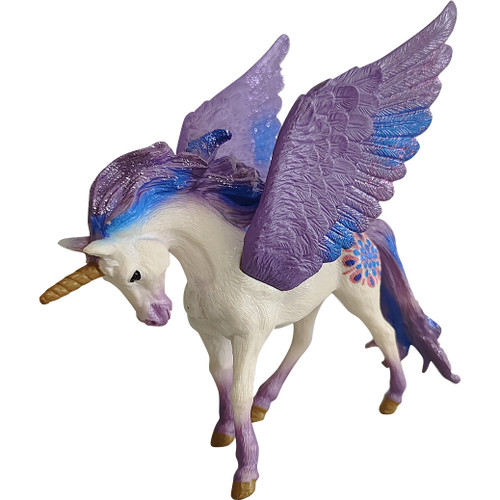 Animal Quest Mythical 8-Piece Set  Animal Quest Mythical 8-Piece Set