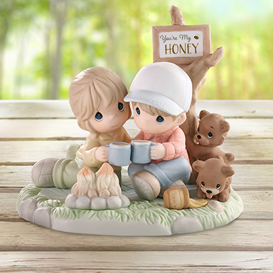Porcelain Gifts, Figurines & Collectibles | Precious Moments