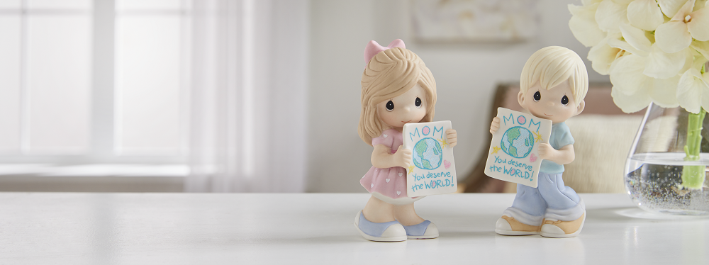 A Small World Gift Shop: Gifts for Mom and Mother