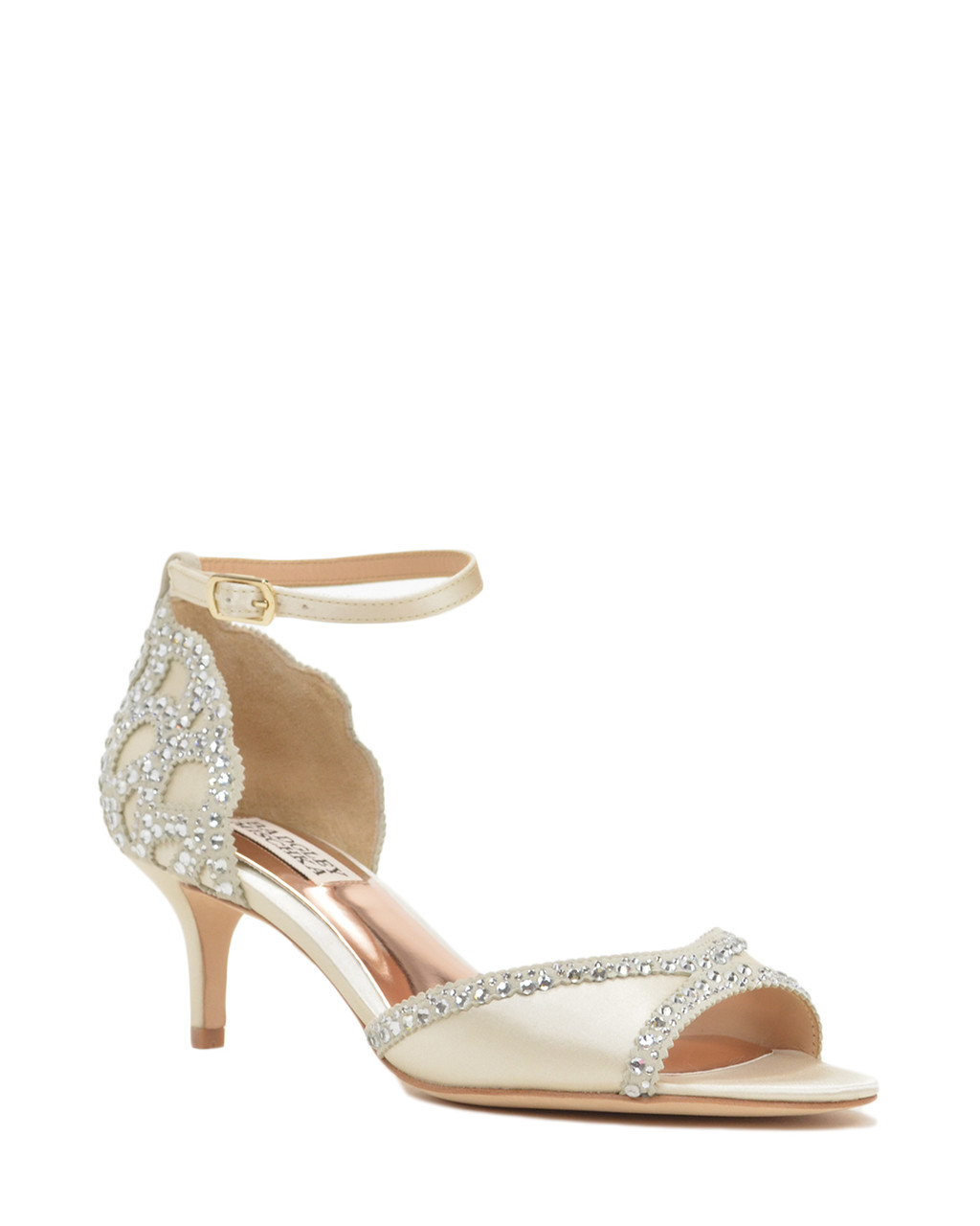 badgley mischka 2 inch heels