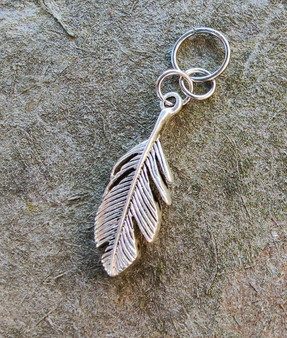 Silver feather stitch marker, light weight, antique silver color