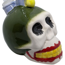 7" Ceramic Spooky Skull Water Pipe - with 14M Bowl (MSRP $45.00)