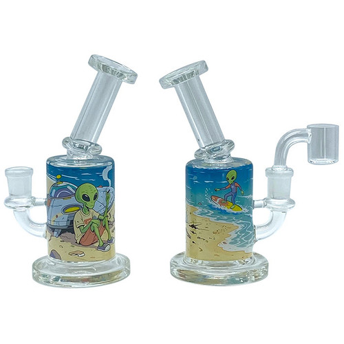 6" Alien Chillin Rig Water Pipe - with 14M Banger (MSRP $30.00)