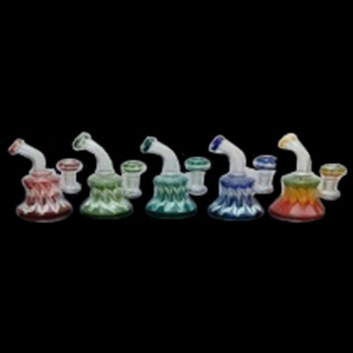 6" Wig Wag Art Water Pipe (MSRP $35.00)