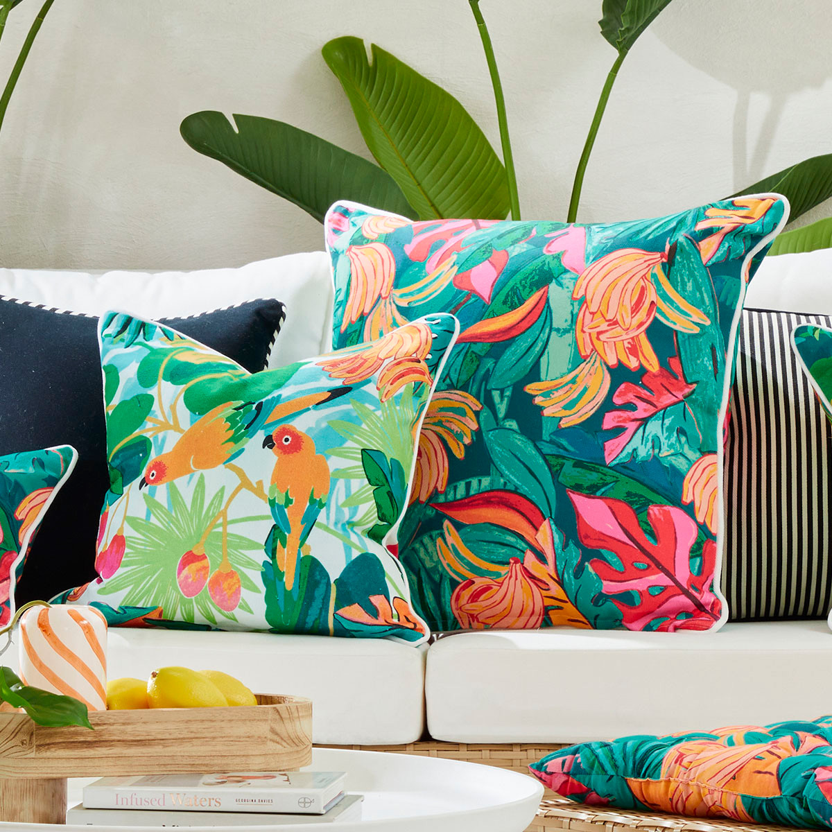 large square outdoor cushions