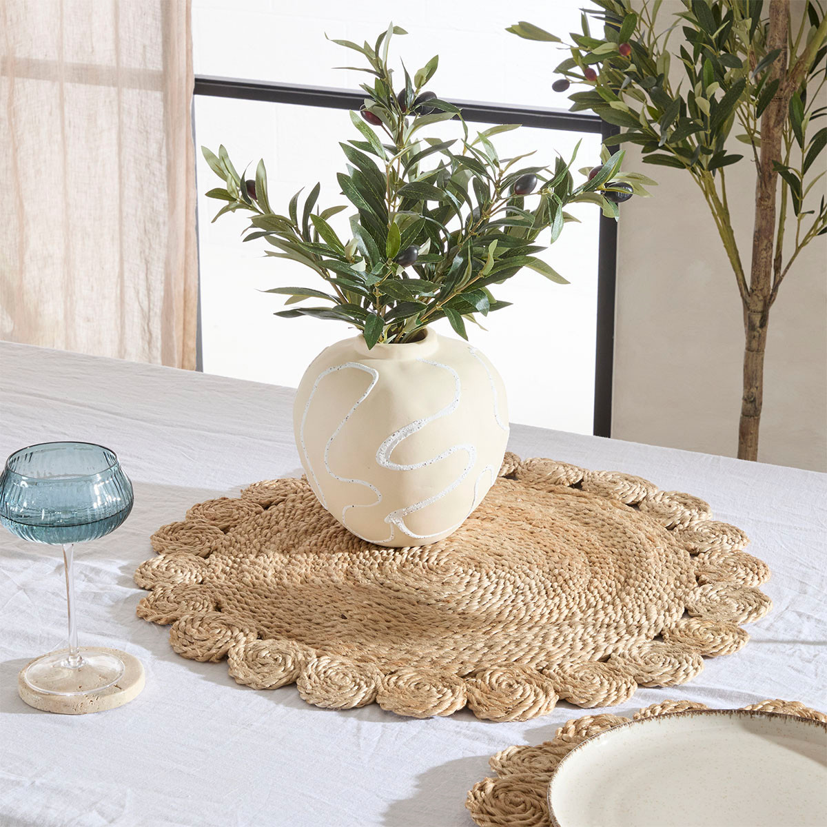 Sonora Round Jute Table Runner - Pillow Talk