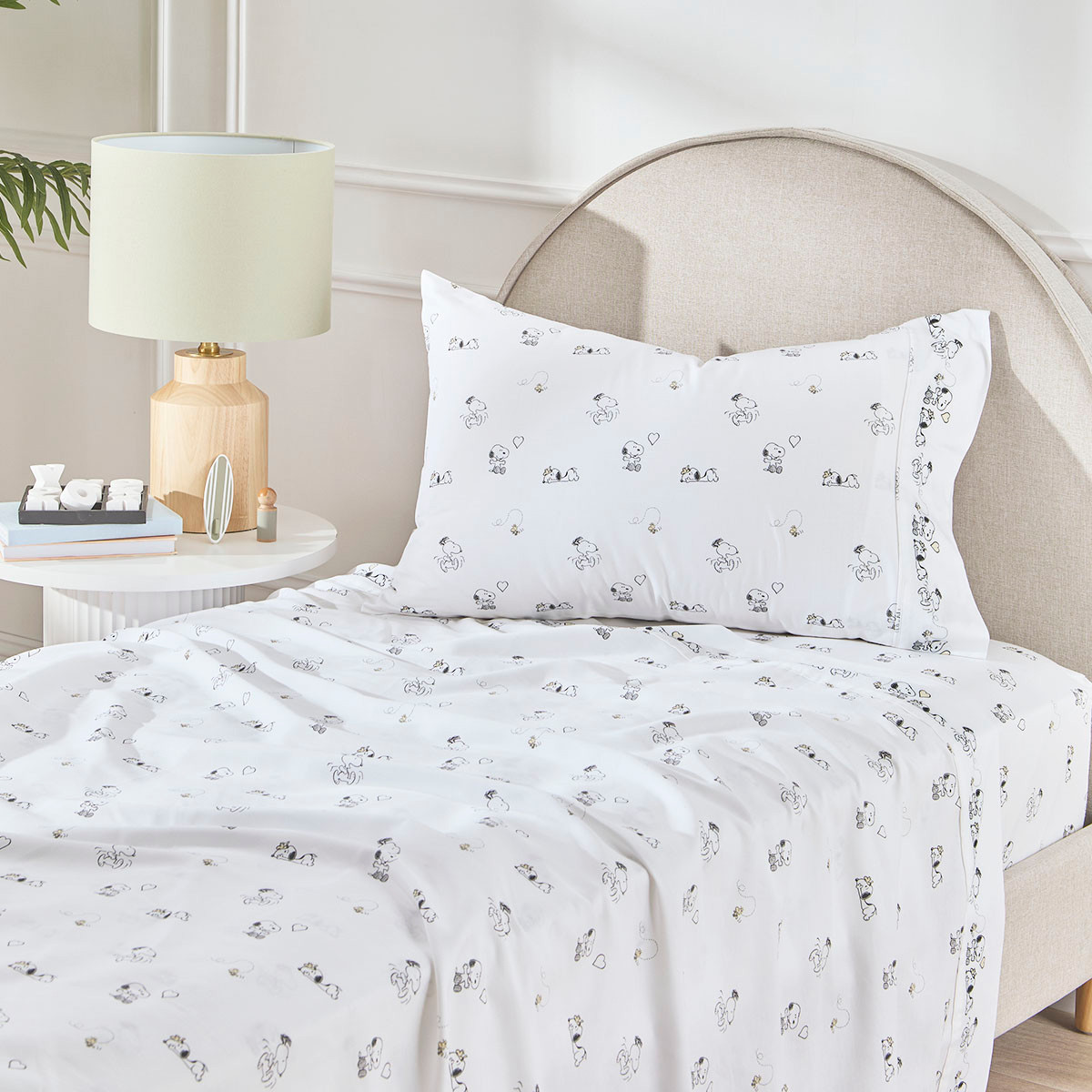 Snoopy Sheet Set Pillow Talk - Main Image