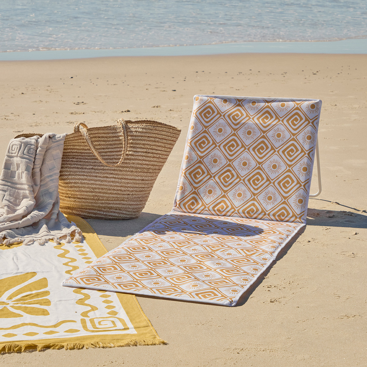 Solaire Sun Lounger Pillow Talk