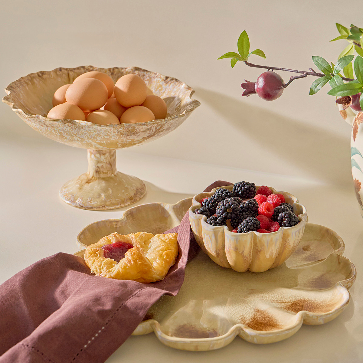 Savannah Glazed Fruit Bowl - Pillow Talk
