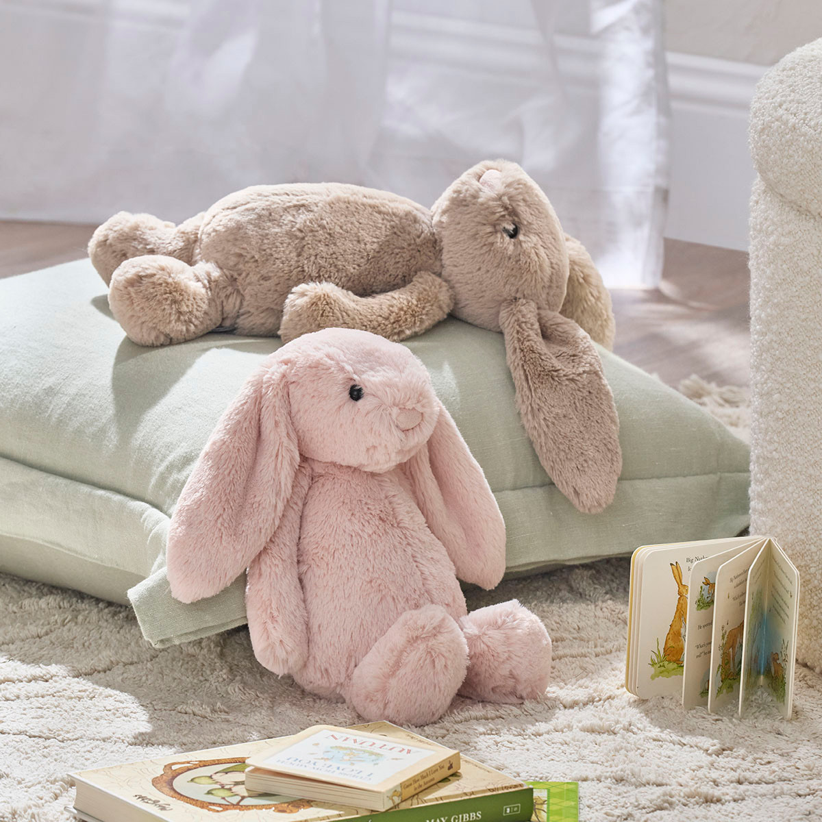 Jellycat Bashful Blush Medium Bunny - Pillow Talk