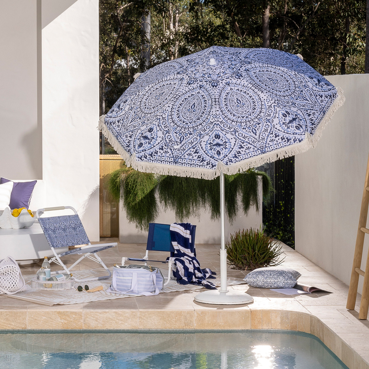 oversized beach umbrellas