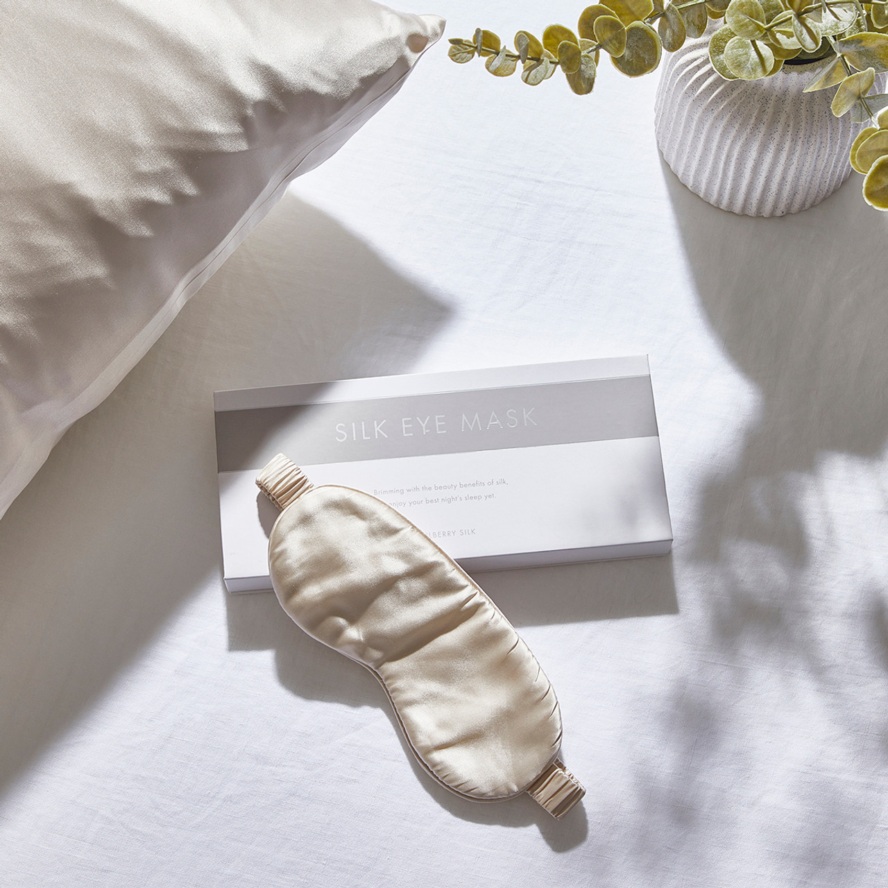 Mulberry Silk Beauty Sleep Mask