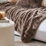 Vienna Large Faux Fur Throw [MUSSVIENT24]