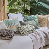 Calle Ikat Reversible Cushion [MUSLCALLE24]