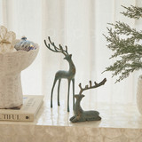 Clover Reindeer Christmas Statue [CHRHCLORS25]