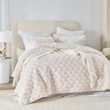 Maeve Faux Fur Coverlet Set [HABBCVMAE26]