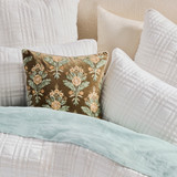 Elaris Floral Embroidered Velvet Cushion [HABLELAR25]