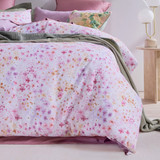 Ophelia Reversible Floral/Dot Quilt Cover Set [ESSBOPHEQW26]