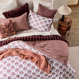 Zuri Palm Reversible Quilt Cover Set [ESSBZURIPALM]