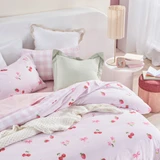 Strawberry Fields Quilt Cover Set [ESSBSTRAQW26]