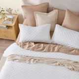 Check Mate White Textured Quilt Cover Set [ESSBCMQCS26B]