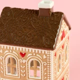Sugar and Spice Brown/Red Gingerbread House [CHRCSUGGNS25A]