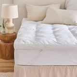 Comfort Science 1300gsm Mattress Topper [HILBALTMT18]