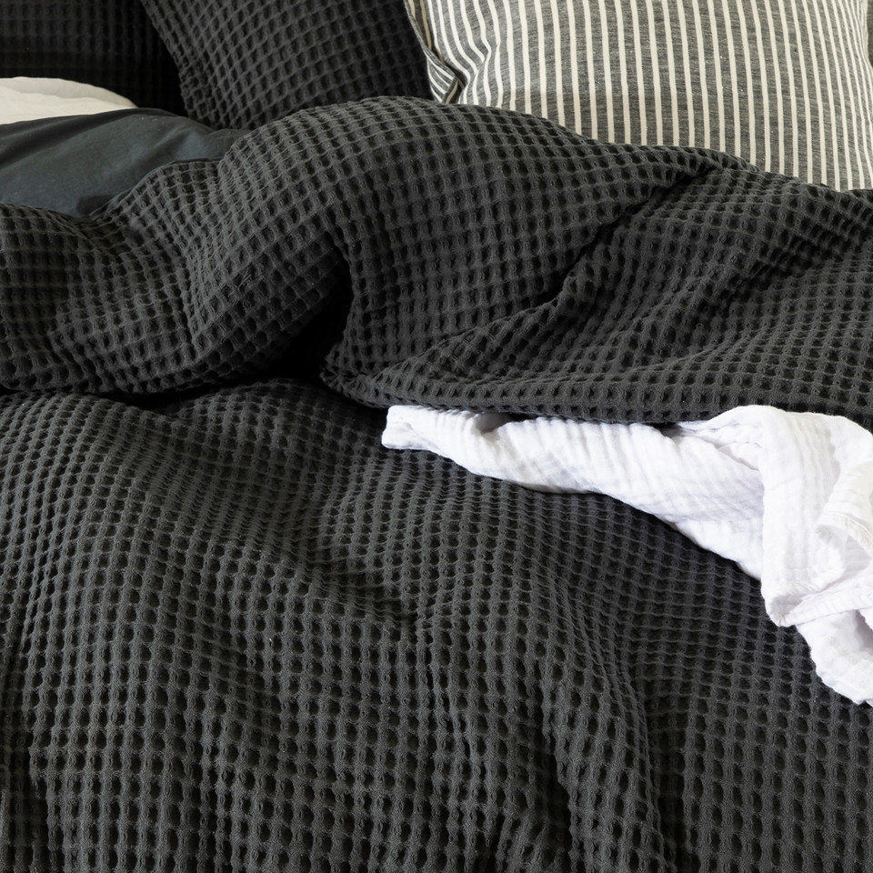 Chunky Waffle Charcoal Quilt Cover Set [MUSBCHUNK16A] Pillow Talk