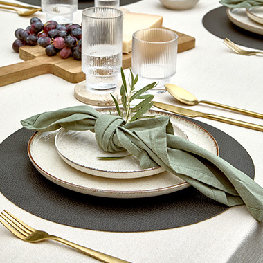 clubcomfort-tablelinen-380x380.jpg