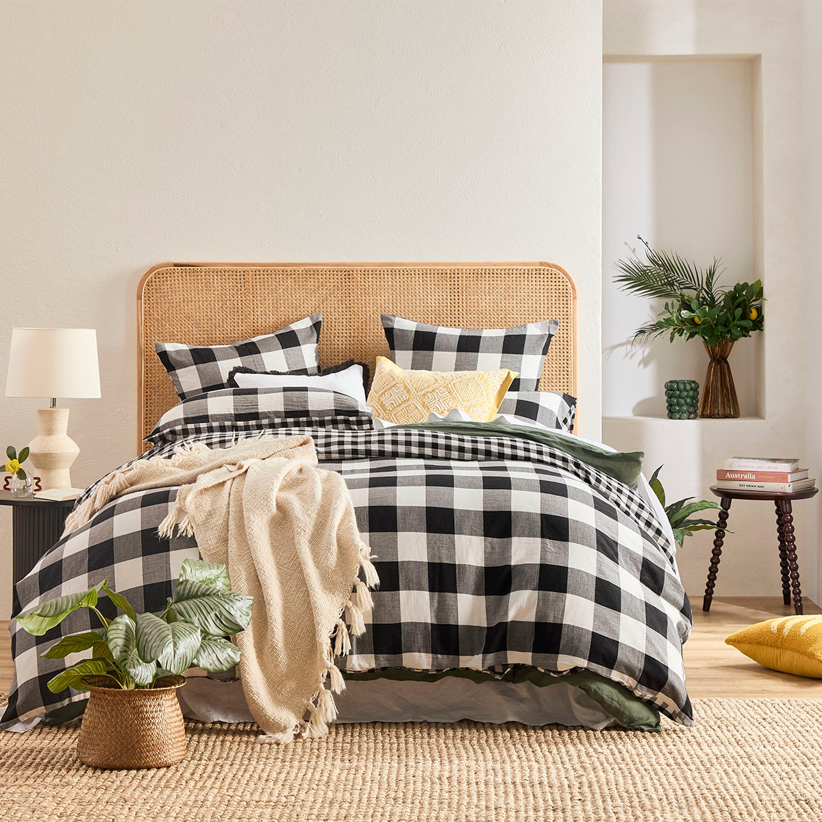 Della Reversible Black Check Quilt Cover Set