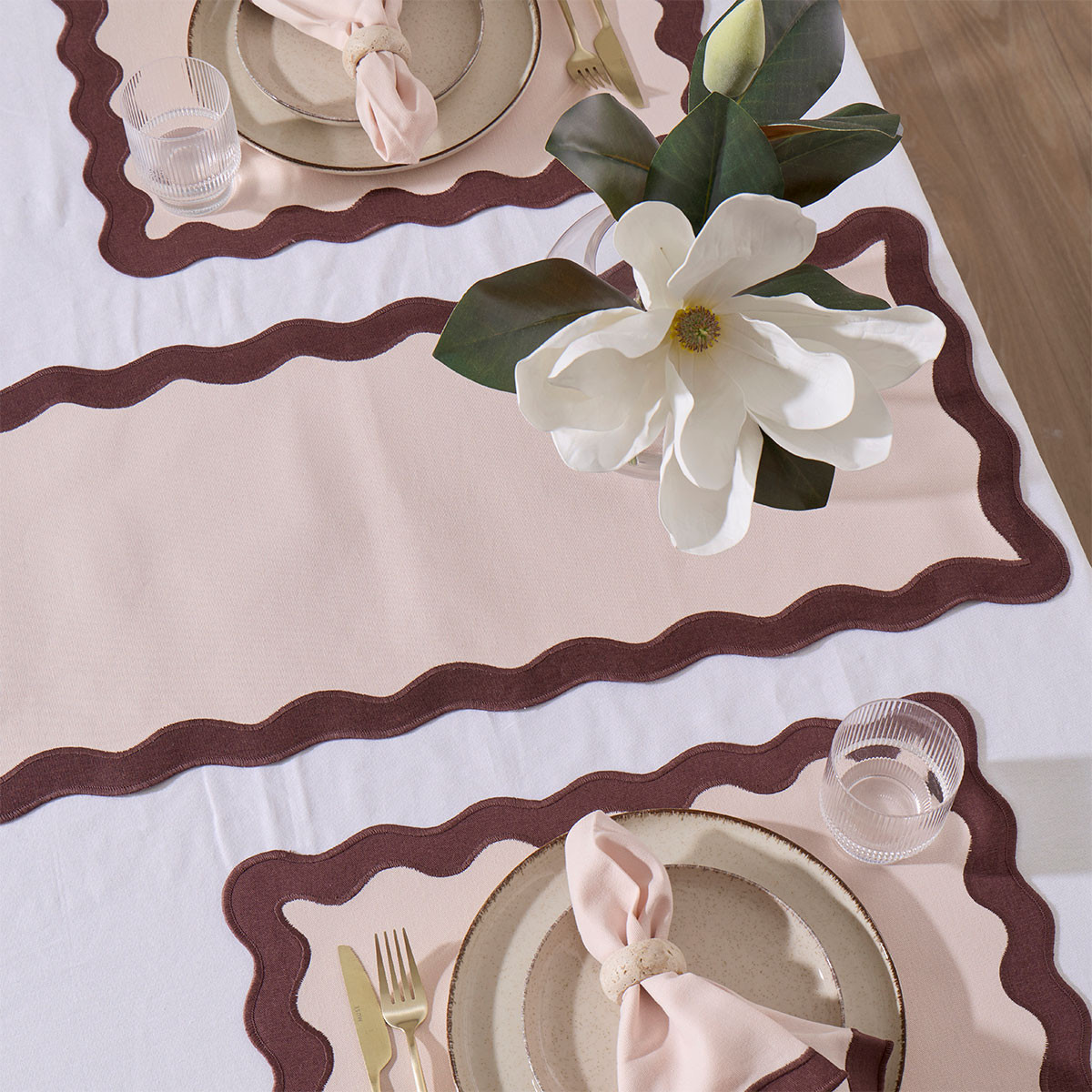 Maya Scalloped Table Runner