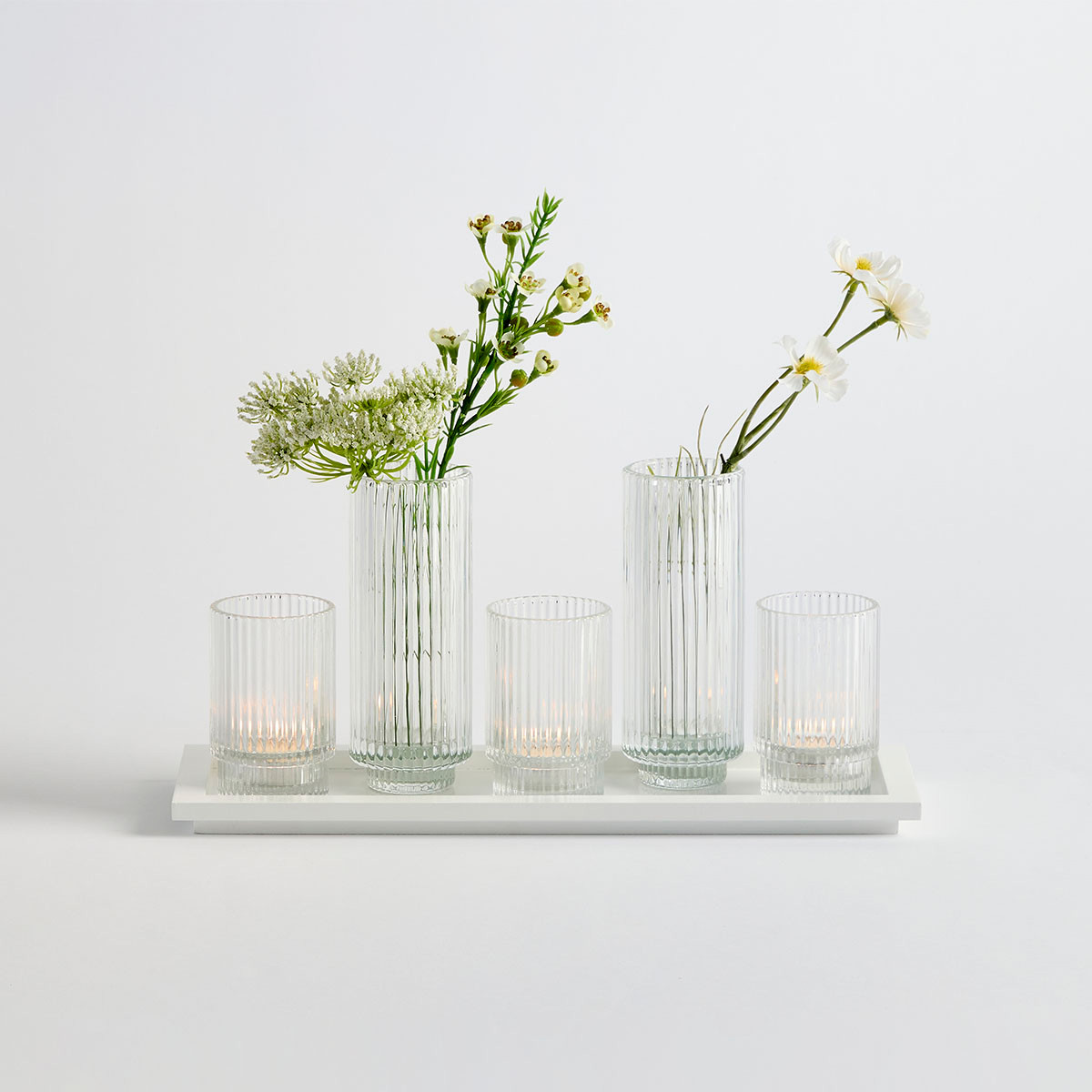 Wilder White Candle Holder on Tray