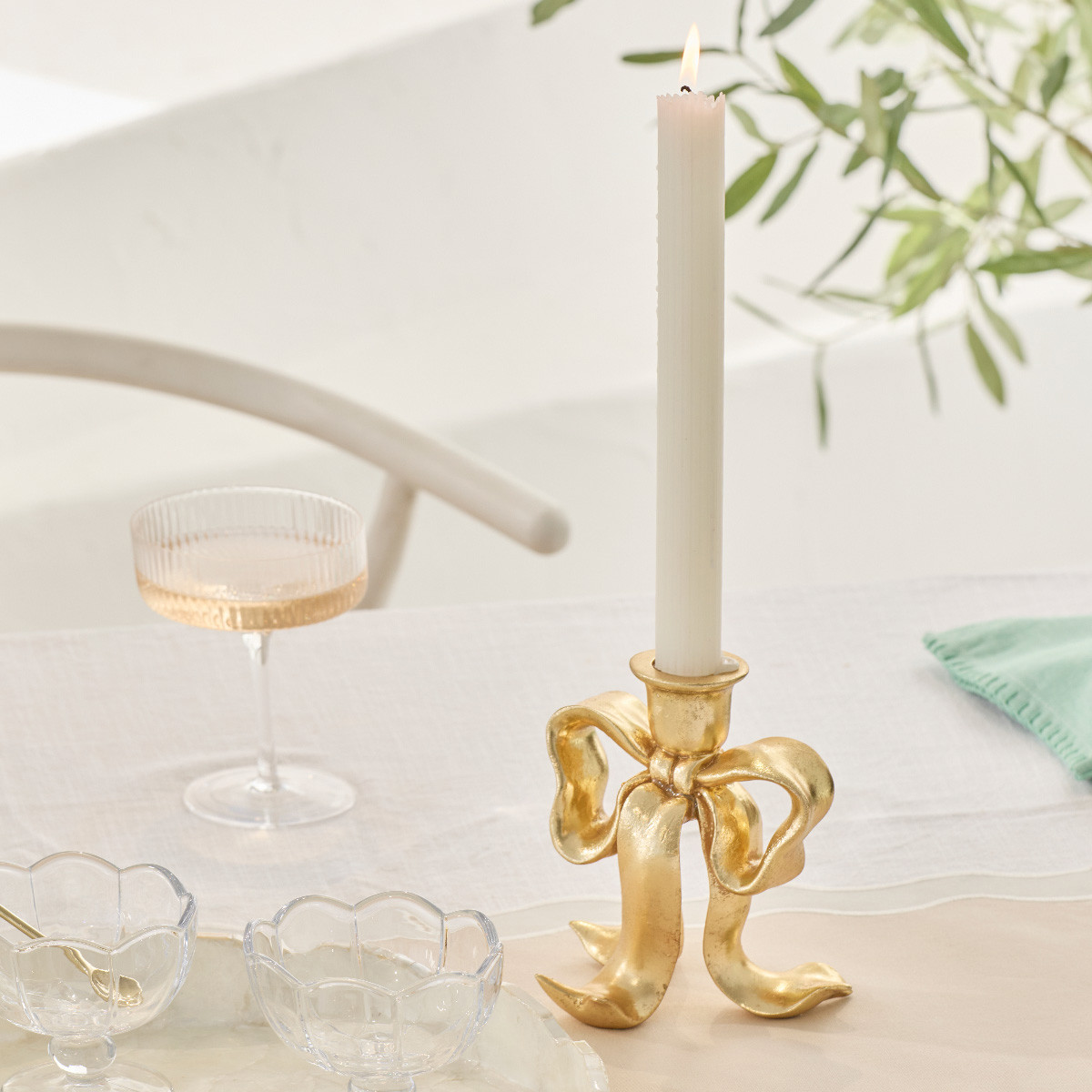 Bow Candle Holder
