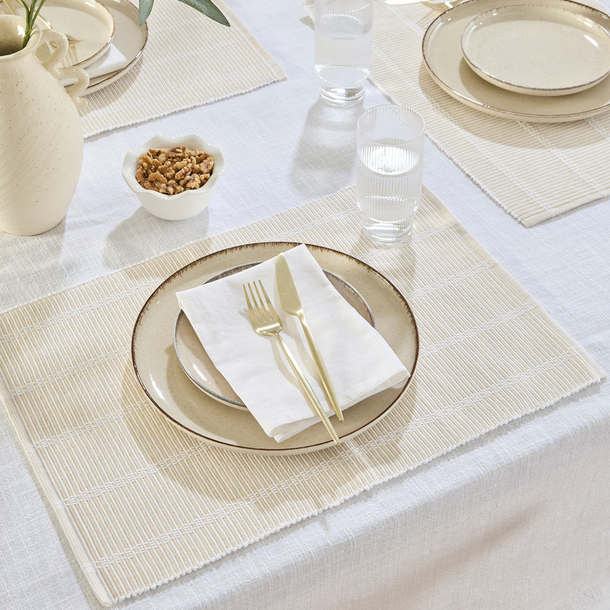 Theo Placemat