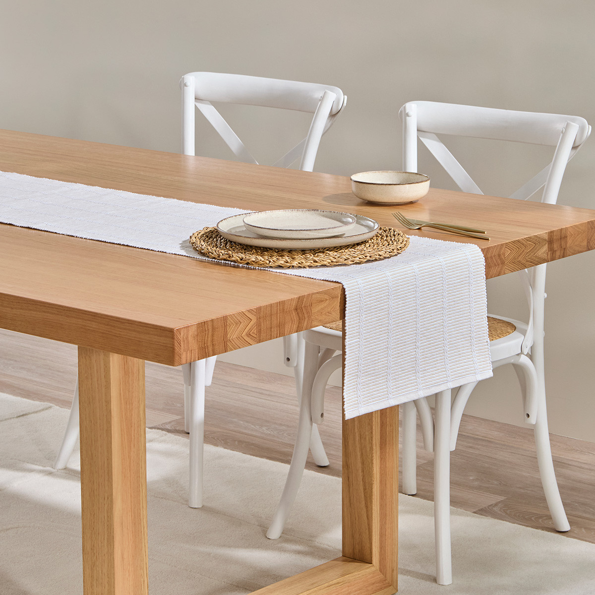 Theo Table Runner