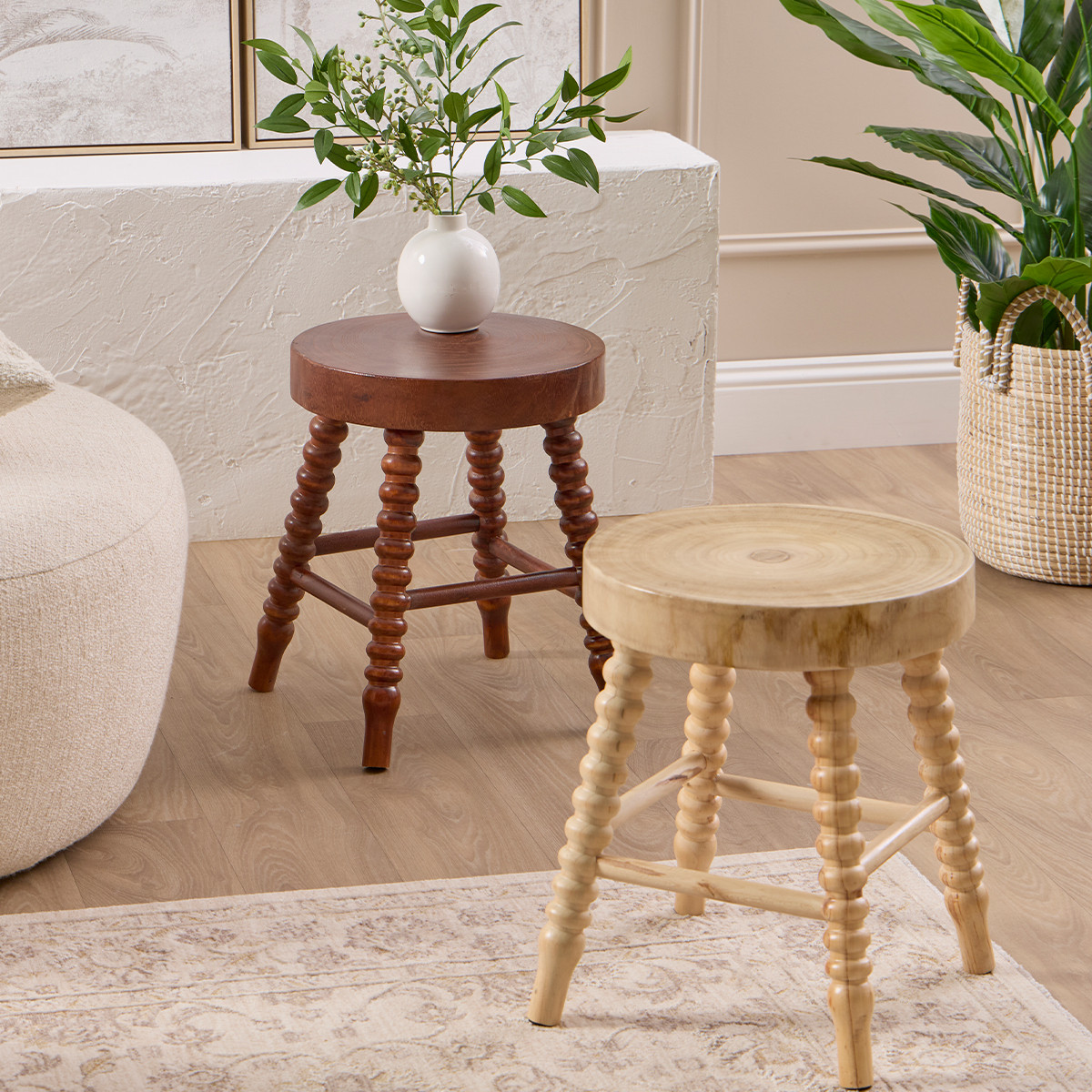 Lucy Stool