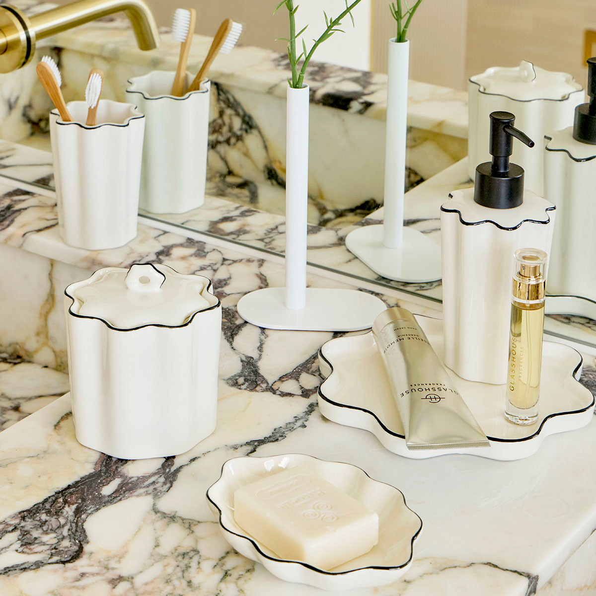 Chloe Bathroom Accessories