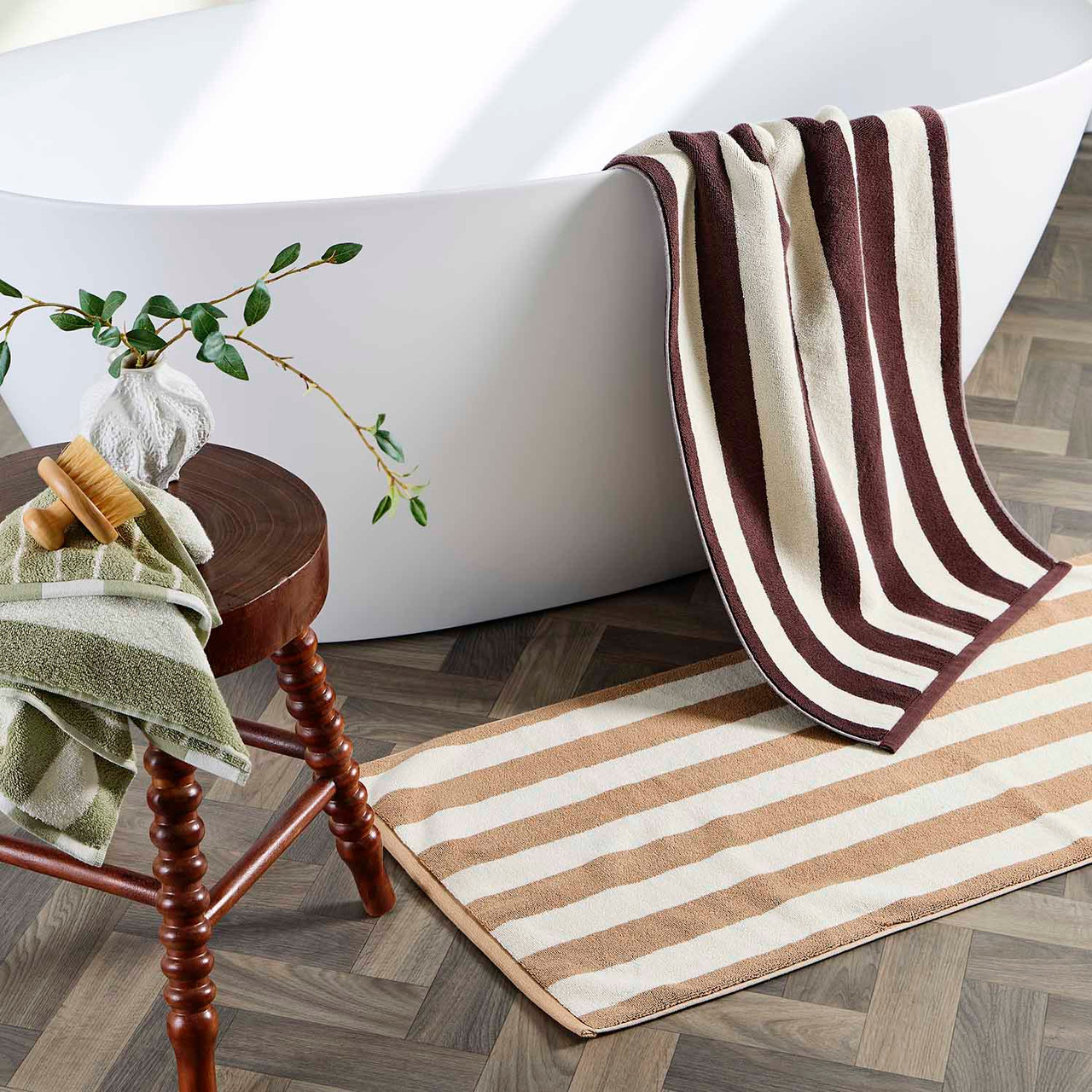 Maverick Reversible Stripe Bath Runner