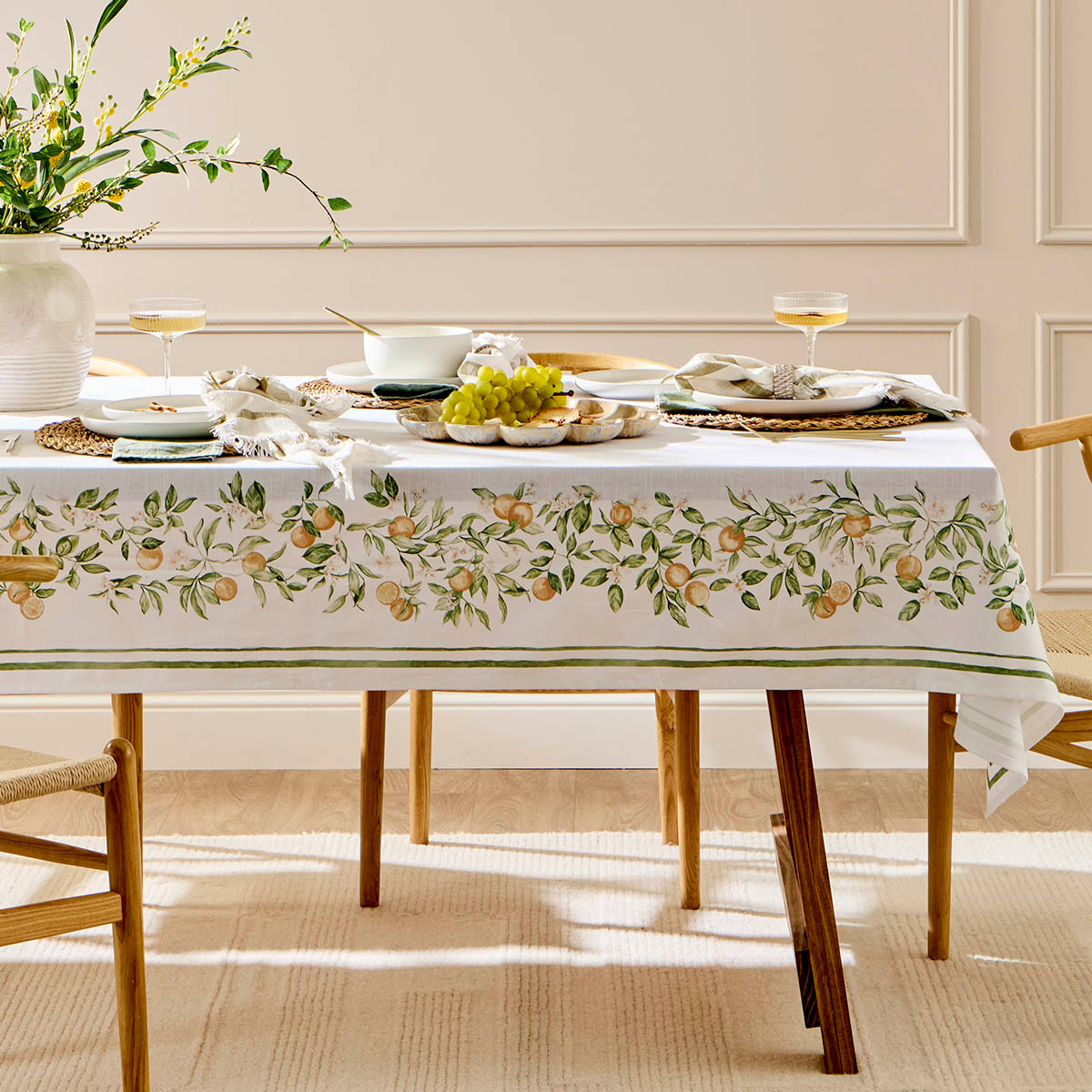 Arancia Table Cloth