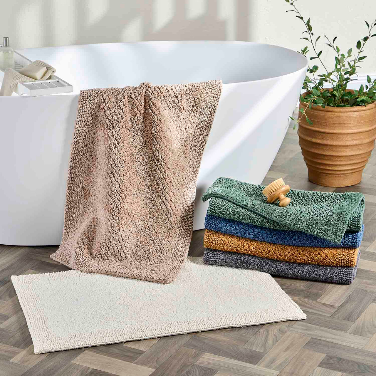 Monroe Tufted Bath Mat
