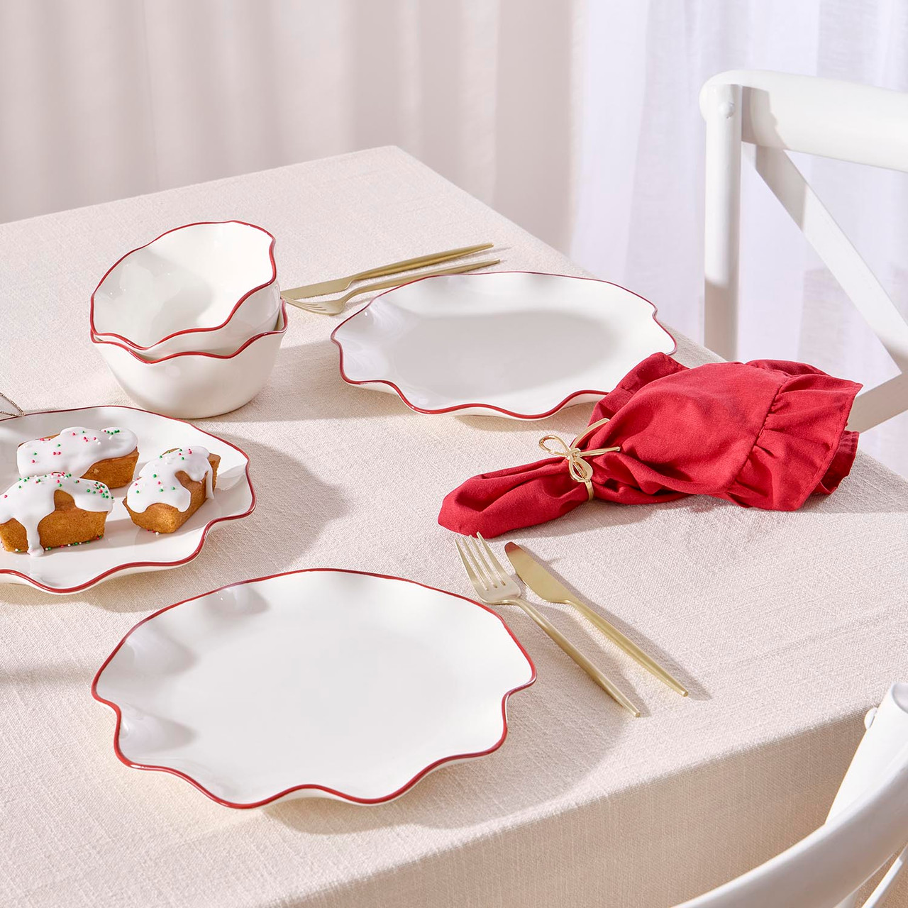Taylor Christmas Dinner Plate