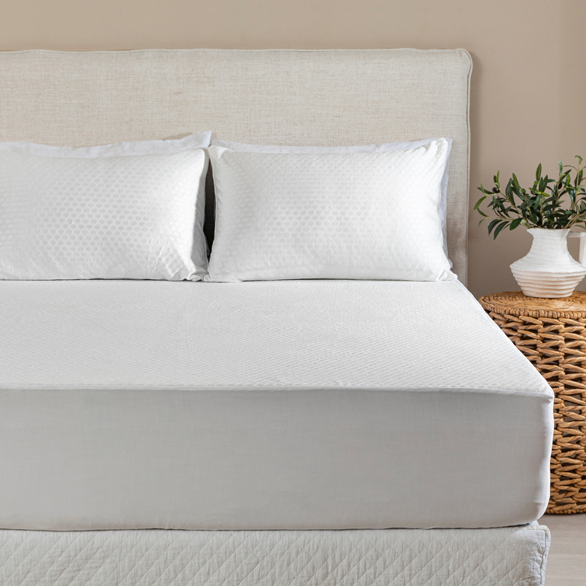 Comfort Science Ice Fibre Mattress Protector