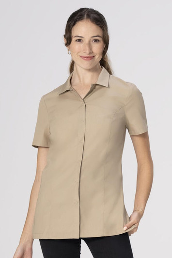 Front view of Khaki Womens Durham Snap Work Shirt in black with short sleeves and snap front closure