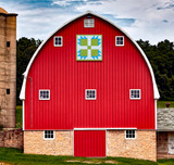 Bear Paw Barn Quilt