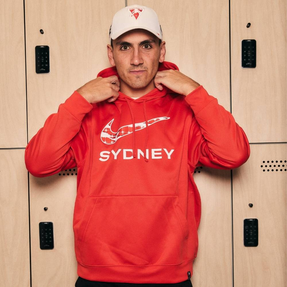 chile red nike hoodie