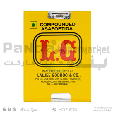 Fisting paytida sperma jinsiy olatni tashqariga chiqadi T-koylakda külotsiz qiz