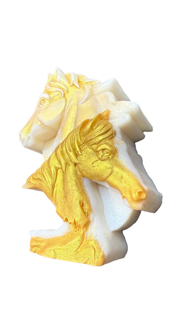 Golden Harmony Two-Horse Artisan Soap – 3D Sculpted Decorative Bath Soap
