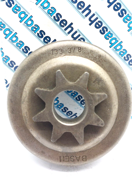 SPUR SPROCKET 3/8'' - 8 T FOR DOLMAR 133 123