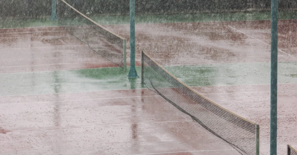 9 Tips for Managing Tennis Rain Delays Effectively