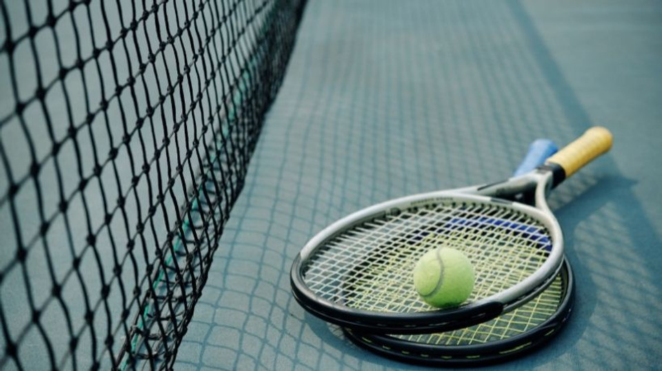 How Tennis Rackets Are Manufactured How Tennis Rackets Are Manufactured